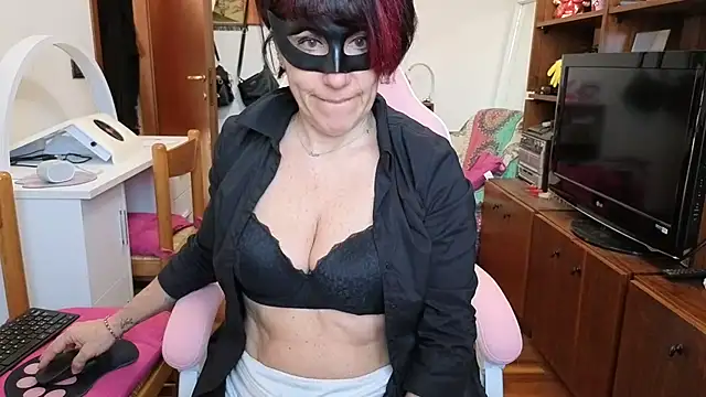 DragonflyExhib online show from April 2, 7:48 am