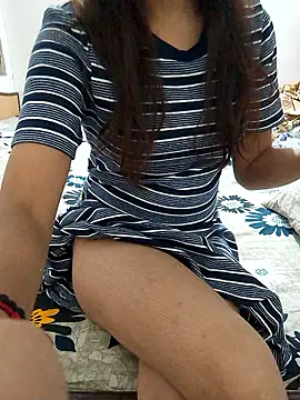 Snapshot of laleela1 chatting on October 7, 10:38 am laleela1 online show from October 7, 10:38 am