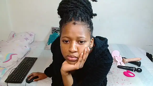 Snapshot of SinfullyForbiddeno7 chatting on September 26, 10:38 pm SinfullyForbiddeno7 online show from September 26, 10:38 pm