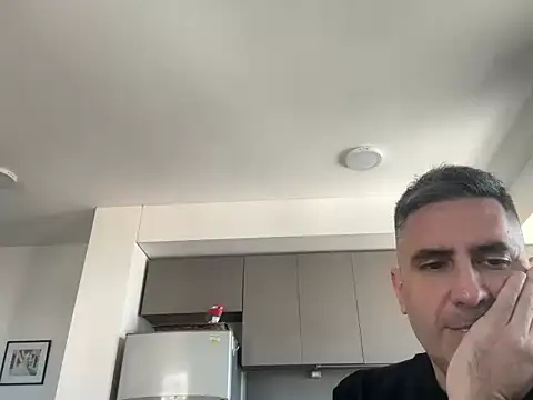 couplelatam2025 online show from October 20, 6:08 pm