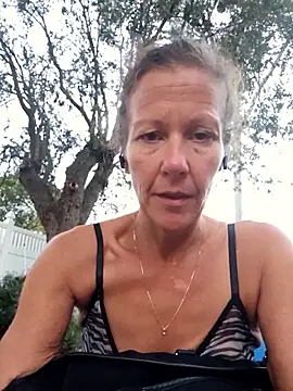 PhynneNicole online show from November 26, 10:32 pm