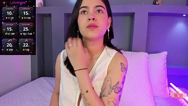 MaiaaCandy online show from October 16, 8:17 pm