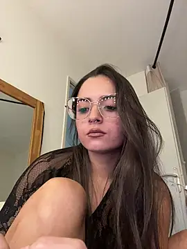 GiuliaDollx online show from May 4, 3:37 pm