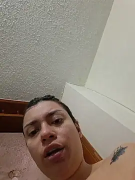 AmaiaSalvatore online show from March 15, 8:38 pm