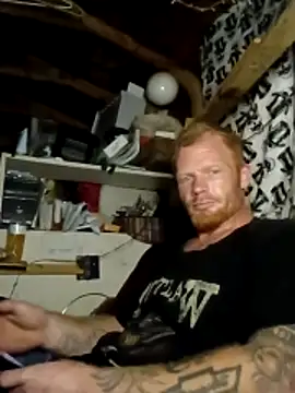 Snapshot of ed31devall chatting on March 23, 4:45 am ed31devall online show from March 23, 4:45 am