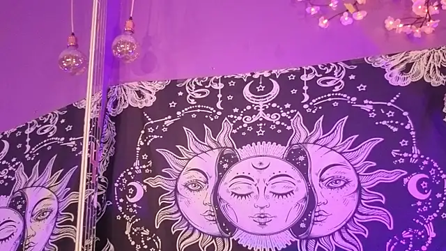 Gaia Gatex online show from January 8, 12:00 pm