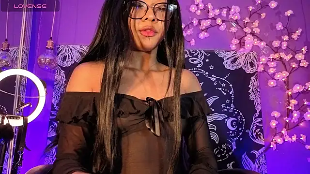 Gaia Gatex online show from April 8, 12:50 pm