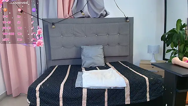 saray reese online show from September 10, 3:33 pm