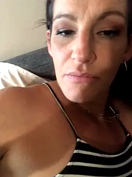 silverbay-456 online show from October 6, 10:54 pm