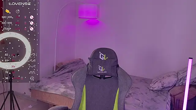 Snapshot of LeksaCandy chatting on January 9, 3:08 pm LeksaCandy online show from January 9, 3:08 pm