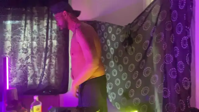 DjDiCKmannOnE online show from April 15, 9:04 am