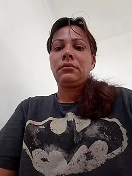 Snapshot of dyjaA chatting on May 6, 11:14 am dyjaA online show from May 6, 11:14 am