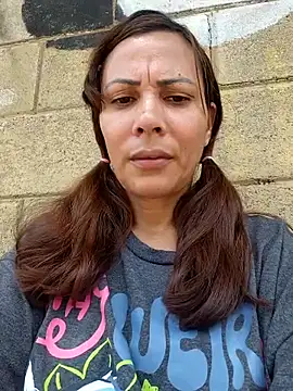 dyjaA online show from March 15, 3:41 pm