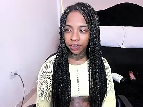 Pauline Fox online show from April 25, 11:57 pm