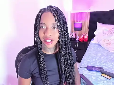 Pauline Fox online show from April 15, 1:59 pm