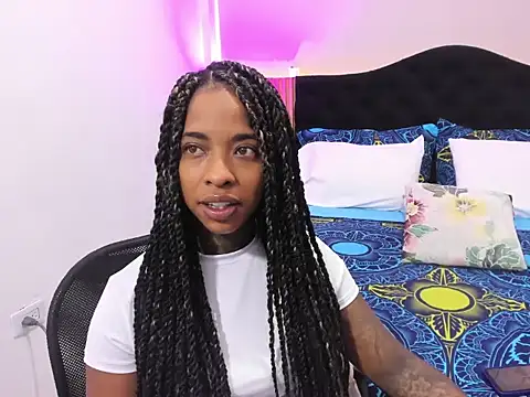 Pauline Fox online show from April 10, 3:02 am