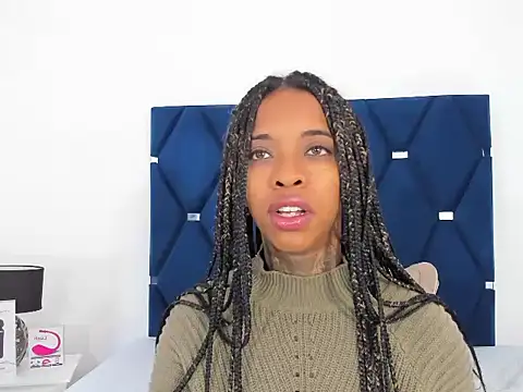 Pauline Fox online show from October 11, 2:12 am