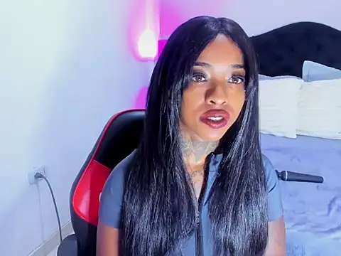 Pauline Fox online show from March 1, 3:06 am