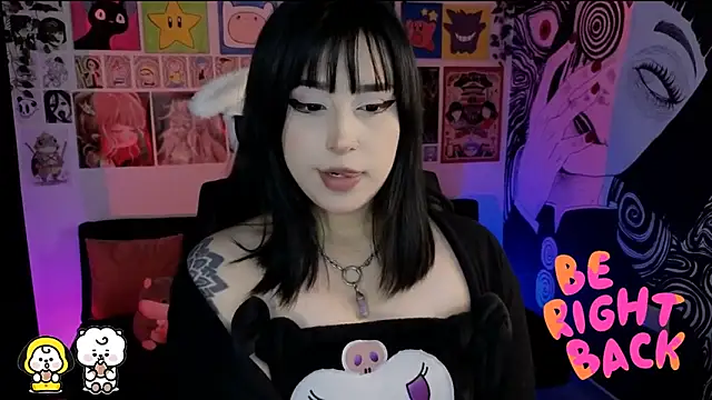 Yuhwan  online show from January 5, 9:18 pm