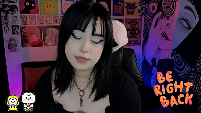 Yuhwan  online show from February 3, 1:38 am