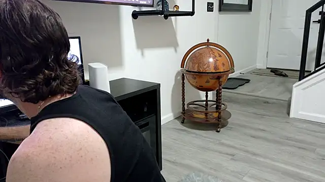 danoo84 online show from September 20, 5:23 am