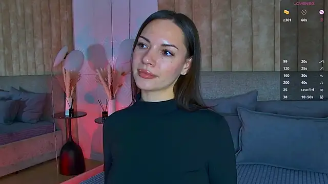 Snapshot of LollaSpencer chatting on November 4, 4:22 pm LollaSpencer online show from November 4, 4:22 pm