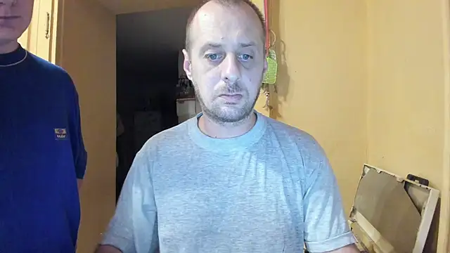 vickymike online show from November 27, 8:42 pm