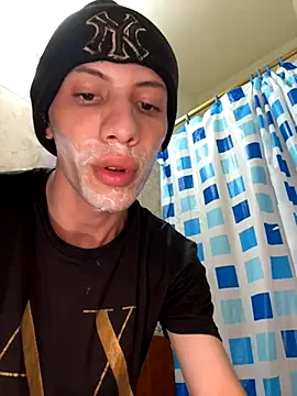 Snapshot of santiago_cutex chatting on November 8, 3:10 am santiago cutex online show from November 8, 3:10 am