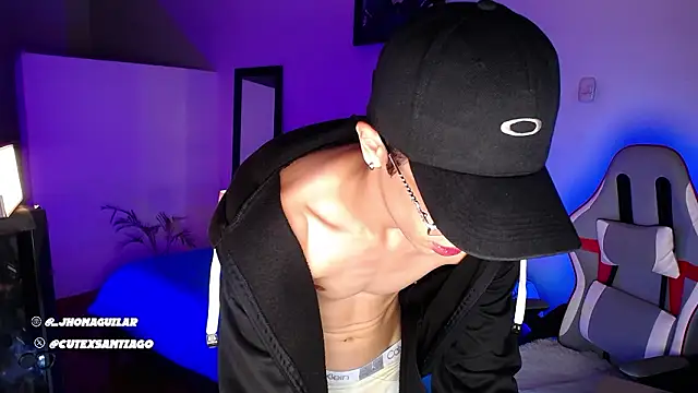 santiago cutex online show from March 31, 11:45 am