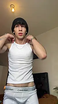 Snapshot of santiago_cutex chatting on November 27, 1:11 pm santiago cutex online show from November 27, 1:11 pm