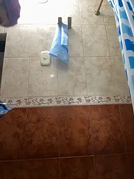 Snapshot of santiago_cutex chatting on October 31, 9:39 am santiago cutex online show from October 31, 9:39 am