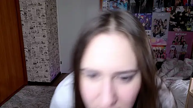 LucyRose3 online show from November 20, 4:51 pm