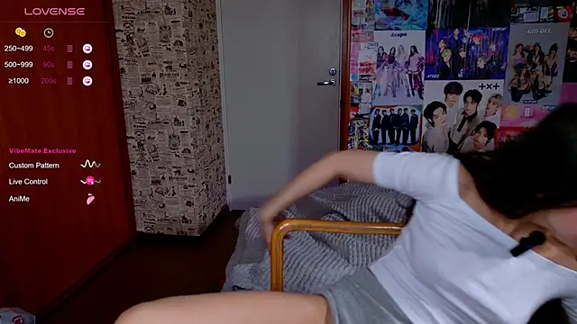 LucyRose3 online show from November 4, 3:43 am