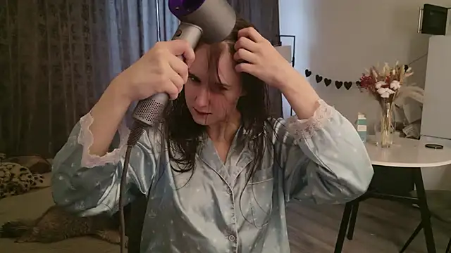 LucyRose3 online show from February 22, 1:35 pm