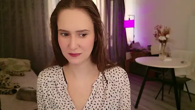 LucyRose3 online show from May 7, 5:27 pm