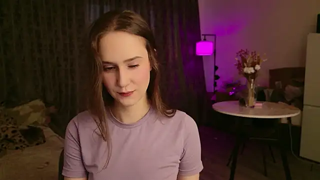 LucyRose3 online show from May 1, 6:02 pm