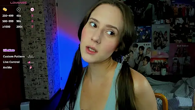 LucyRose3 online show from September 22, 1:28 pm