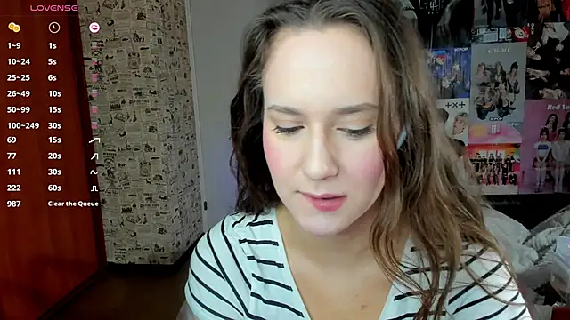 LucyRose3 online show from October 22, 4:45 am