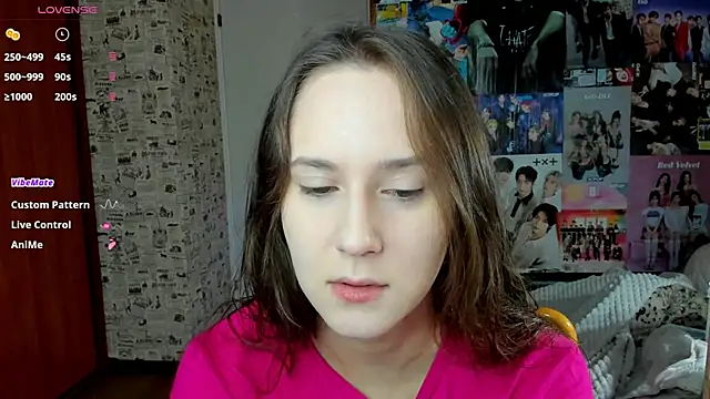 Snapshot of LucyRose3 chatting on October 20, 1:22 pm LucyRose3 online show from October 20, 1:22 pm