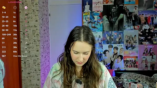 LucyRose3 online show from September 12, 6:24 am