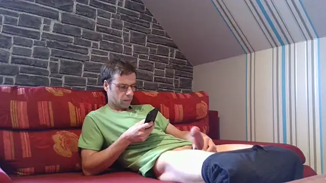 vers92 seb online show from October 12, 8:48 am