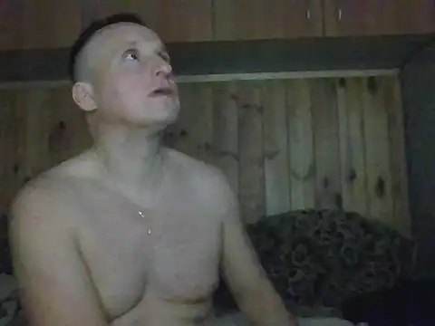 Maksymilian1 online show from December 16, 8:13 pm