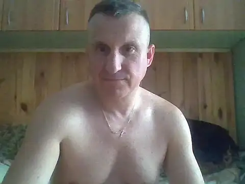 Maksymilian1 online show from May 31, 3:29 pm
