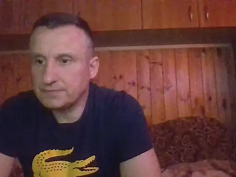 Maksymilian1 online show from March 18, 5:25 pm