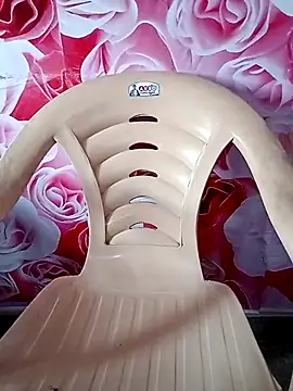 Snapshot of Mynidhiji chatting on September 10, 8:13 am Mynidhiji online show from September 10, 8:13 am