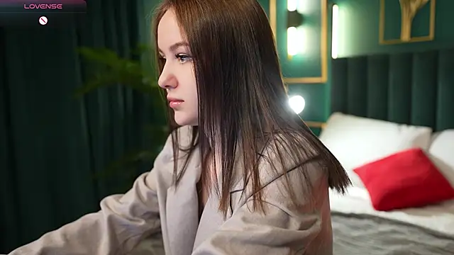 MarySparkle online show from February 4, 4:51 am