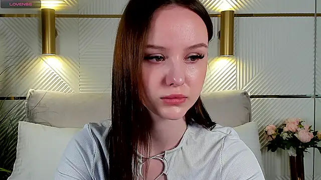 Snapshot of MarySparkle chatting on June 27, 3:12 am MarySparkle online show from June 27, 3:12 am
