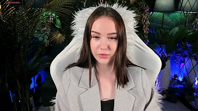 MarySparkle online show from November 14, 3:32 am