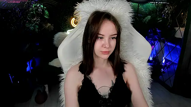 MarySparkle online show from November 15, 3:21 am