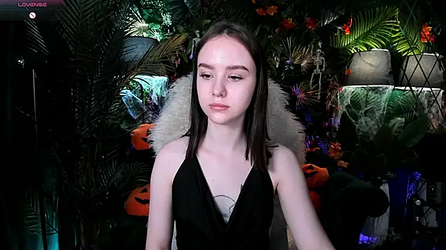 MarySparkle online show from October 28, 3:51 am